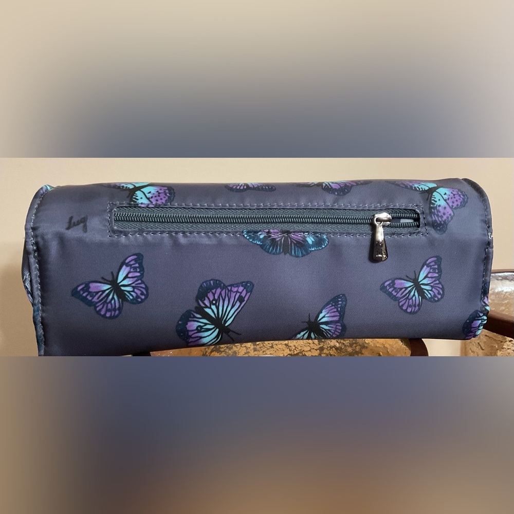 Lug Choo Choo XL Pill Case and Cover. Butterfly Grey. NWOT - Picture 3 of 8